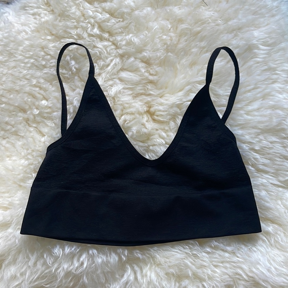 Black Bralette Runs Small V Neck Cut Sports Bra